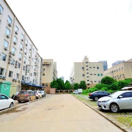 Jinjiang Inn Wuhan Optics Valley Avenue Gaoxiner Road Ngoại thất bức ảnh